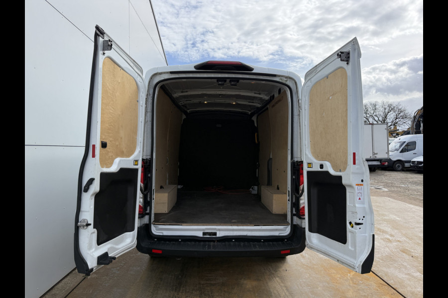 Ford E-Transit 68kWh 184PK L2H2 317km WLTP 95.9% (SOH) BEV Snelladen Tachograaf Climate Control Cruise Control Camera Carplay Navigatie Parkeersensoren voor achter