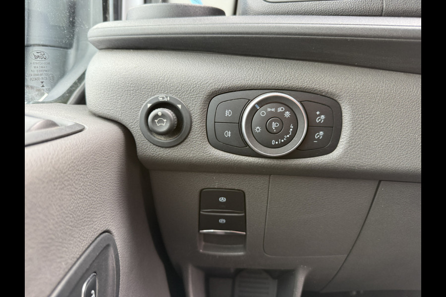 Ford E-Transit 68kWh 184PK L2H2 317km WLTP 95.9% (SOH) BEV Snelladen Tachograaf Climate Control Cruise Control Camera Carplay Navigatie Parkeersensoren voor achter