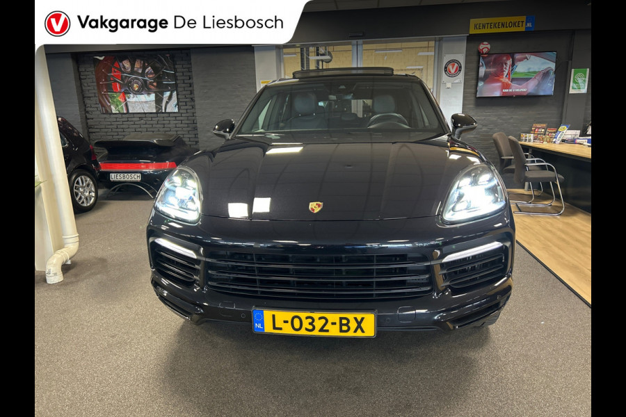 Porsche Cayenne 2.9 S / 444 pk / Pano / stoelen 14 voudig / Leder / Navigatie / Bose / camera / 22 inch