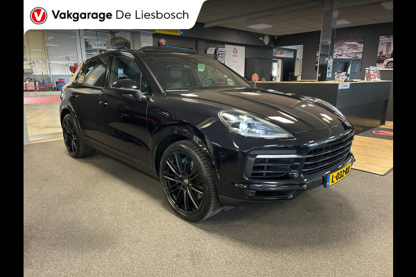 Porsche Cayenne 2.9 S / 444 pk / Pano / stoelen 14 voudig / Leder / Navigatie / Bose / camera / 22 inch