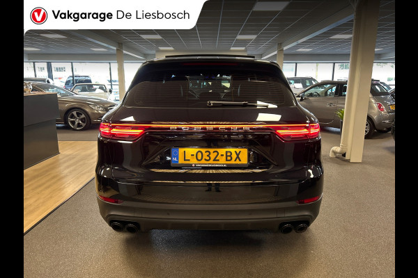 Porsche Cayenne 2.9 S / 444 pk / Pano / stoelen 14 voudig / Leder / Navigatie / Bose / camera / 22 inch