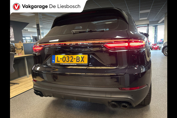 Porsche Cayenne 2.9 S / 444 pk / Pano / stoelen 14 voudig / Leder / Navigatie / Bose / camera / 22 inch