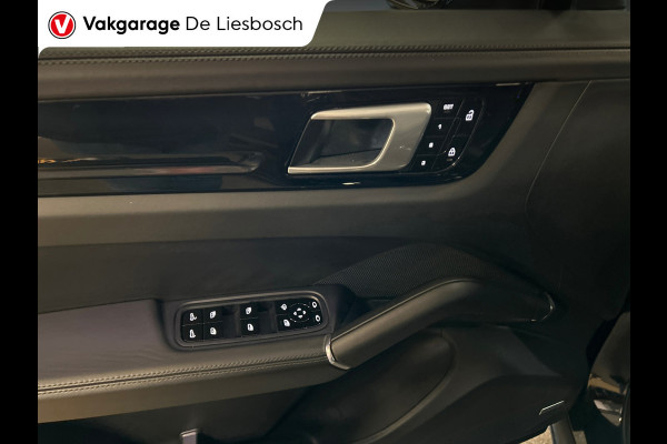 Porsche Cayenne 2.9 S / 444 pk / Pano / stoelen 14 voudig / Leder / Navigatie / Bose / camera / 22 inch