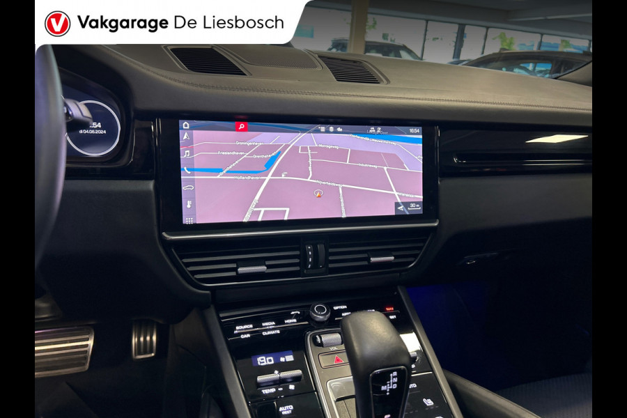 Porsche Cayenne 2.9 S / 444 pk / Pano / stoelen 14 voudig / Leder / Navigatie / Bose / camera / 22 inch