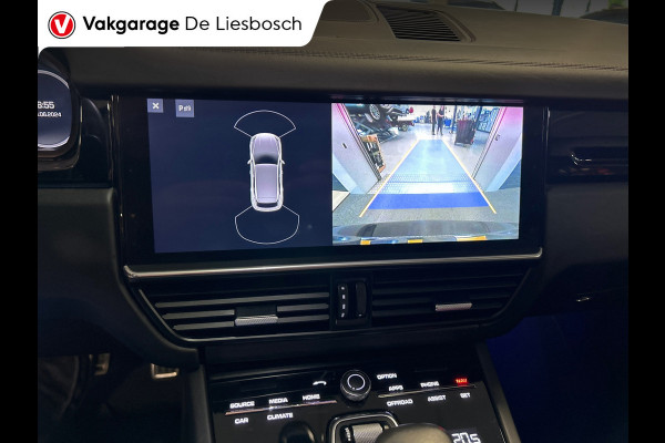 Porsche Cayenne 2.9 S / 444 pk / Pano / stoelen 14 voudig / Leder / Navigatie / Bose / camera / 22 inch