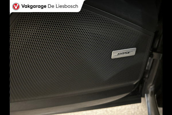 Porsche Cayenne 2.9 S / 444 pk / Pano / stoelen 14 voudig / Leder / Navigatie / Bose / camera / 22 inch