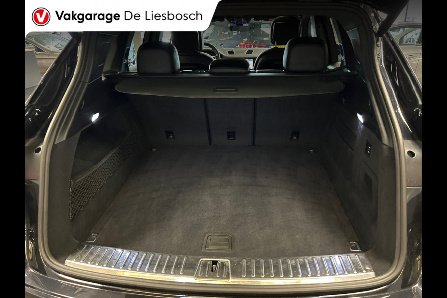 Porsche Cayenne 2.9 S / 444 pk / Pano / stoelen 14 voudig / Leder / Navigatie / Bose / camera / 22 inch