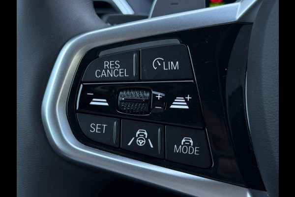 BMW 3-serie 320i M-Sport Laser|Adap Cruise|HuD|Leder|Fabrieksgarantie