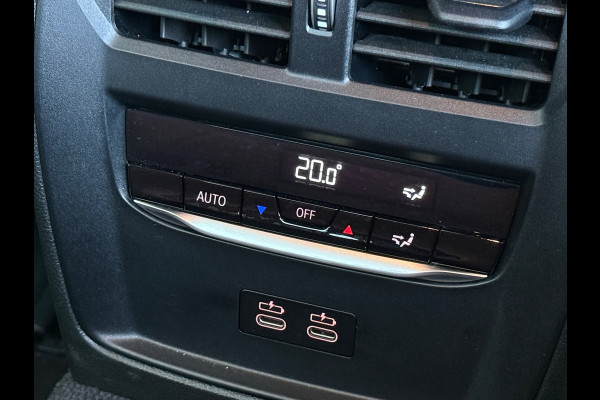 BMW 3-serie 320i M-Sport Laser|Adap Cruise|HuD|Leder|Fabrieksgarantie