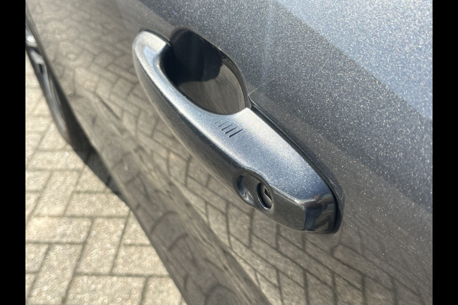 Ford Kuga 2.5 PHEV Titanium X DRIVERPACK! TECHPACK! WINTERPACK!