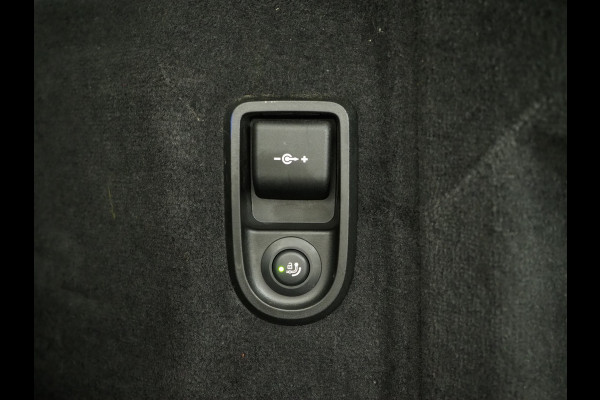 BMW 5 Serie Touring 530e xDrive | Leder | Trekhaak | Camera | Adaptive Cruise | Stoelverwarming | DAB | Carplay