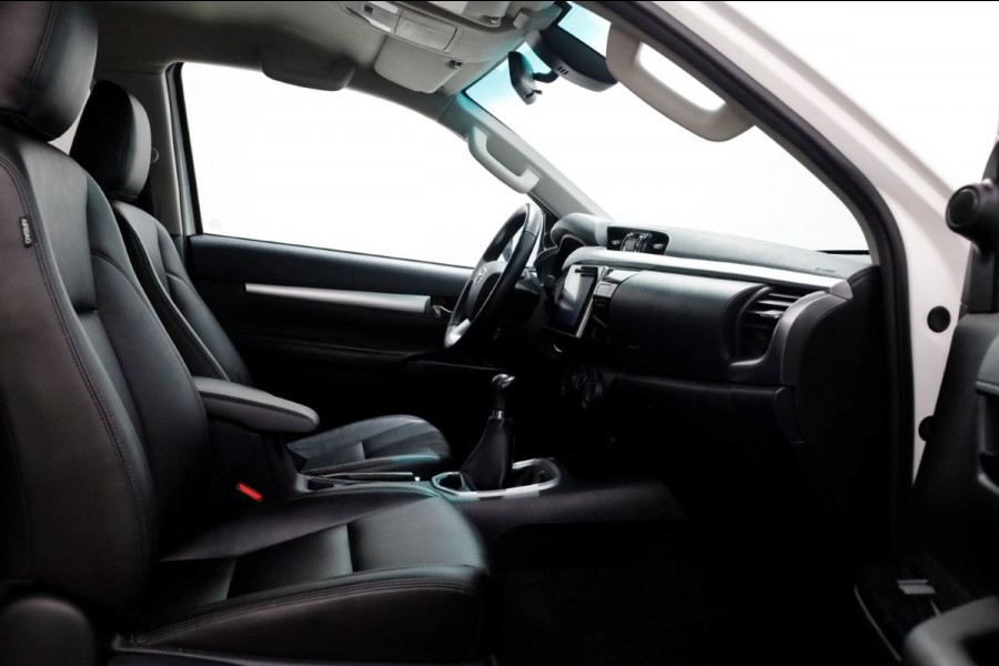 Toyota Hilux 2.4 D-4D-F 150pk E6 4WD 4x4 Xtra Cab Professional Trekhaak 3500kg 01-2019