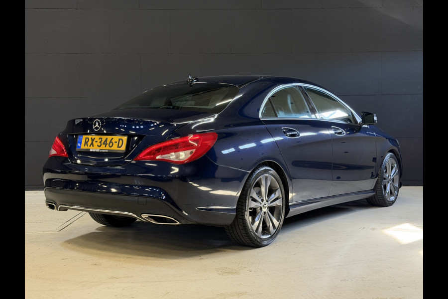Mercedes-Benz CLA-Klasse 180 Business Solution Automaat | Camera | Carplay | AMG Performance stoelen | Navi | Cruise