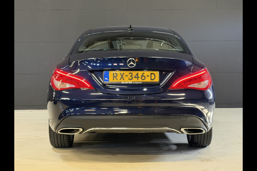 Mercedes-Benz CLA-Klasse 180 Business Solution Automaat | Camera | Carplay | AMG Performance stoelen | Navi | Cruise