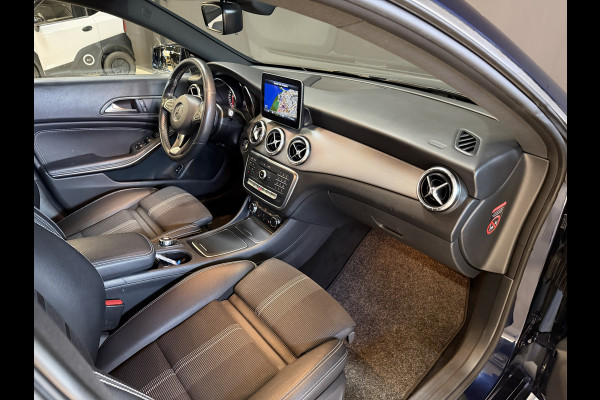 Mercedes-Benz CLA-Klasse 180 Business Solution Automaat | Camera | Carplay | AMG Performance stoelen | Navi | Cruise