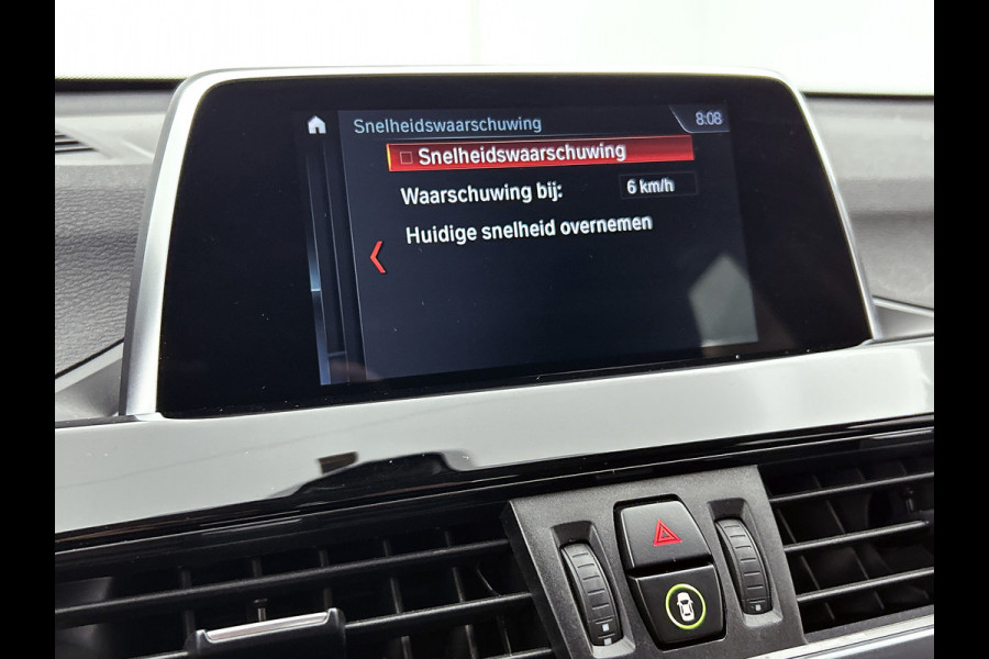 BMW X1 SDrive20i Executive (NL-auto, Goed OnderH, Navi, Sportstoelen, Led, Climate Con, Parkeersensoren, Etc)