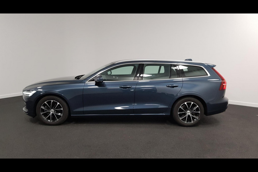 Volvo V60 2.0 B4 197 pk Automaat Momentum Pro Navigatie Climate control Adaptive cruise Control Led DAB Electrisch bedienbare achterklep Parkeer sensoren