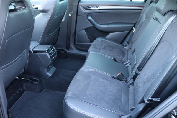 Škoda Kodiaq 1.5 TSI Sportline Business org.NL schuifdak stuur+stoelverw. el.klep camera canton