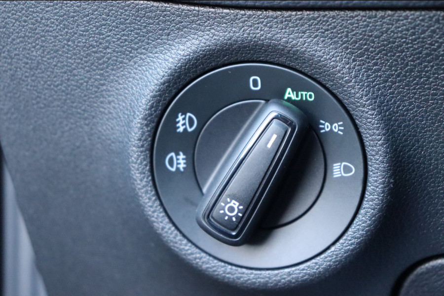 Škoda Kodiaq 1.5 TSI Sportline Business org.NL schuifdak stuur+stoelverw. el.klep camera canton