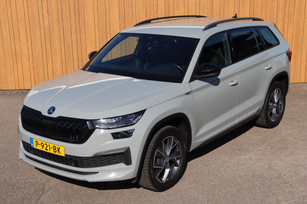 Škoda Kodiaq 1.5 TSI Sportline Business org.NL trekhaak el.klep camera stoelverw.