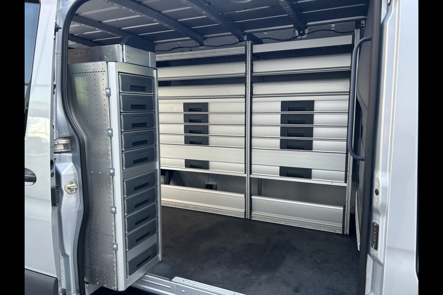 Mercedes-Benz Sprinter 315 CDI RWD L2 H1 BOTT Inrichting / 3500KG Trekhaak / MBUX 10.25 / Navigatie / Cruise control / Airco