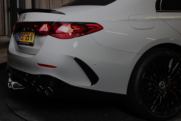 Mercedes-Benz E-Klasse 400 e 4MATIC AMG 53 Look / Hyperscreen / Massage / Burmester / Head Up / Luchtvering / Leder / Pano / 20 In