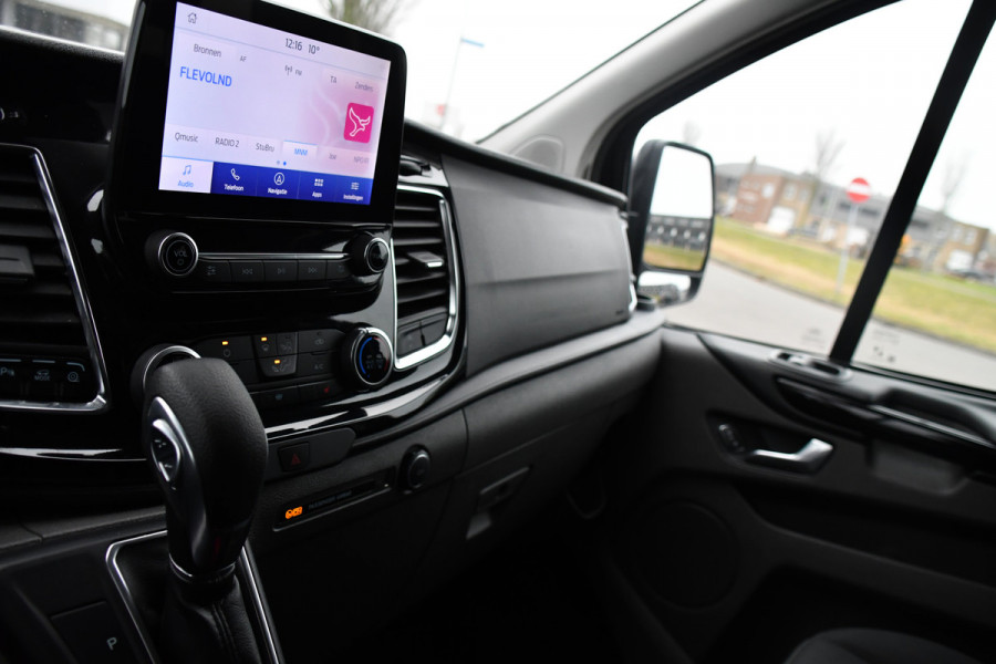 Ford Transit Custom 320 2.0 TDCI L2H1 Limited DC Black Edition Cruise, Carplay, Automaat, 130pk, Sensoren, 2 x Schuifdeur, Stoelverwarming, Uniek!