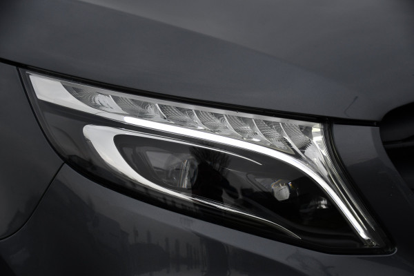 Mercedes-Benz Vito 116 CDI L2 PB Edition Camera, Cruise, Carplay, LED, Automaat, 164pk, Trekhaak, Stoelverwarming, Sensoren, Uniek!