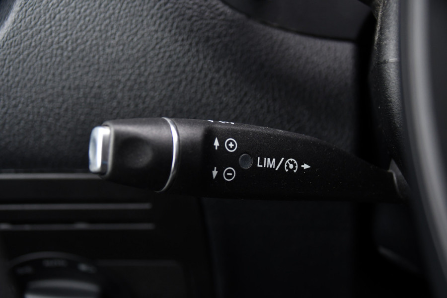 Mercedes-Benz Vito 116 CDI L2 PB Edition Camera, Cruise, Carplay, LED, Automaat, 164pk, Trekhaak, Stoelverwarming, Sensoren, Uniek!