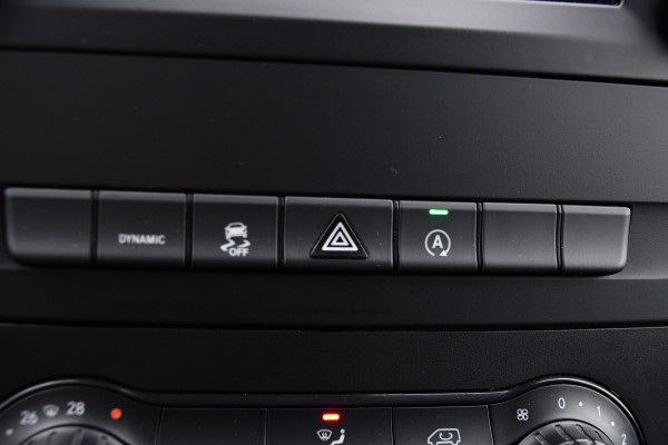 Mercedes-Benz Vito 116 CDI L2 PB Edition Camera, Cruise, Carplay, LED, Automaat, 164pk, Trekhaak, Stoelverwarming, Sensoren, Uniek!