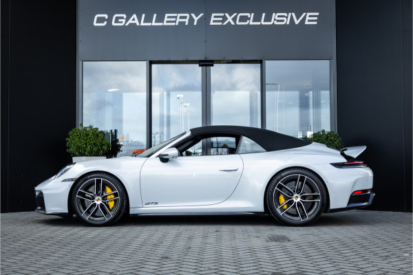 Porsche 911 Cabrio 3.0 Carrera 4 GTS - Sport Chrono + | Burmester | Lift | Stoelkoeling | 360 Camera