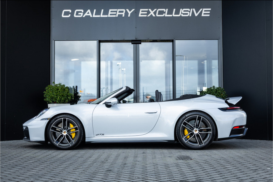 Porsche 911 Cabrio 3.0 Carrera 4 GTS - Sport Chrono + | Burmester | Lift | Stoelkoeling | 360 Camera