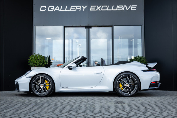 Porsche 911 Cabrio 3.0 Carrera 4 GTS - Sport Chrono + | Burmester | Lift | Stoelkoeling | 360 Camera