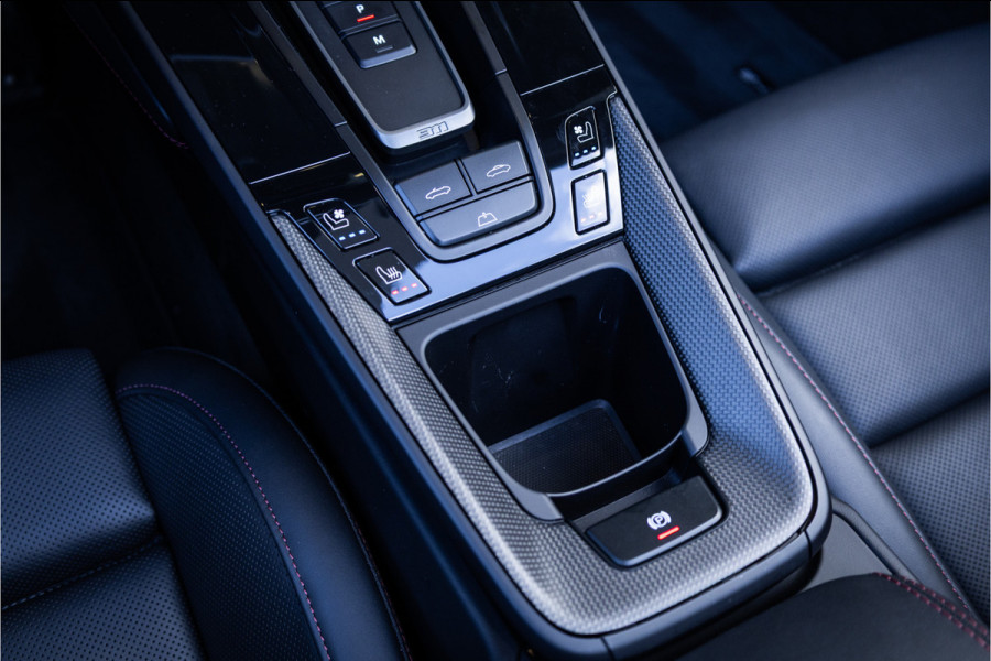 Porsche 911 Cabrio 3.0 Carrera 4 GTS - Sport Chrono + | Burmester | Lift | Stoelkoeling | 360 Camera