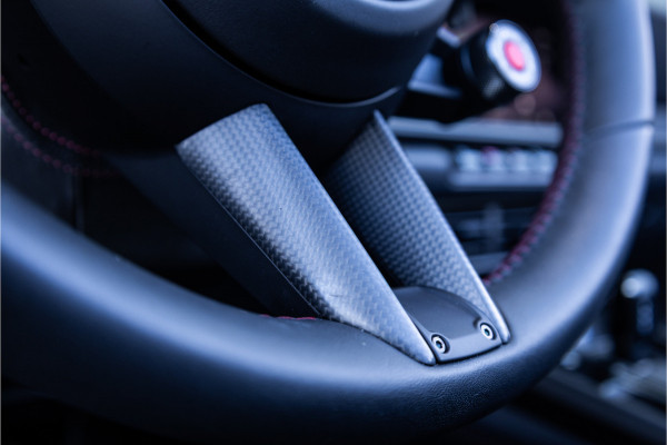 Porsche 911 Cabrio 3.0 Carrera 4 GTS - Sport Chrono + | Burmester | Lift | Stoelkoeling | 360 Camera