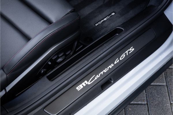 Porsche 911 Cabrio 3.0 Carrera 4 GTS - Sport Chrono + | Burmester | Lift | Stoelkoeling | 360 Camera