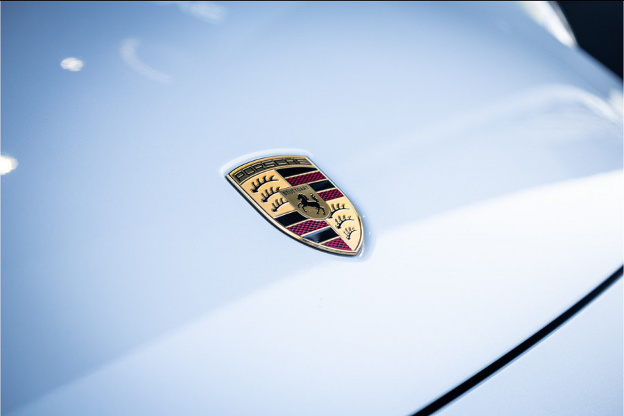 Porsche 911 Cabrio 3.0 Carrera 4 GTS - Sport Chrono + | Burmester | Lift | Stoelkoeling | 360 Camera