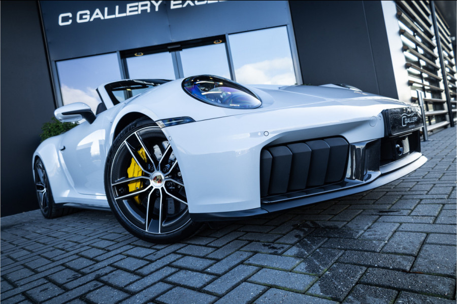 Porsche 911 Cabrio 3.0 Carrera 4 GTS - Sport Chrono + | Burmester | Lift | Stoelkoeling | 360 Camera