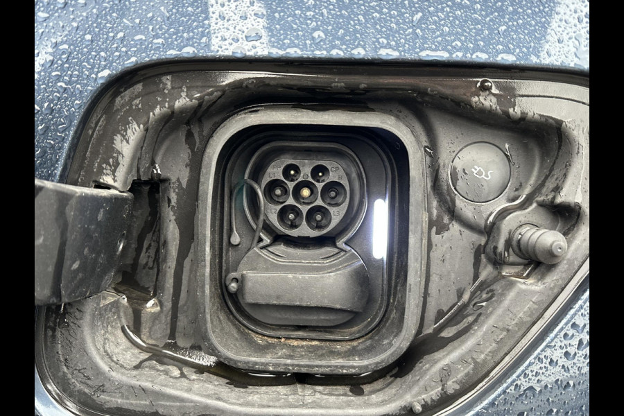 Polestar 2 Long Range Single Motor 78 kWh VAN €30.900,- NU VOOR SLECHTS €27.877,- Uw LENTEVOORDEEL €3.023,-  | SOH 96%| ELEK. STOEL MET MEMORY| DODE HOEK SENSOR| STOELVERWARMING| ELEK. ACHTERKLEP| 360 CAMERA| ADAPTIVE CRUISE CONTROL | RIJKLAAR GELEVERD MET 12 MND BOVAG GARANTIE |