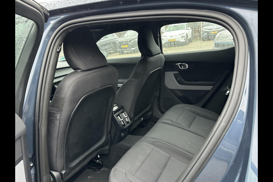 Polestar 2 Long Range Single Motor 78 kWh VAN €30.900,- NU VOOR SLECHTS €27.877,- Uw LENTEVOORDEEL €3.023,-  | SOH 96%| ELEK. STOEL MET MEMORY| DODE HOEK SENSOR| STOELVERWARMING| ELEK. ACHTERKLEP| 360 CAMERA| ADAPTIVE CRUISE CONTROL | RIJKLAAR GELEVERD MET 12 MND BOVAG GARANTIE |