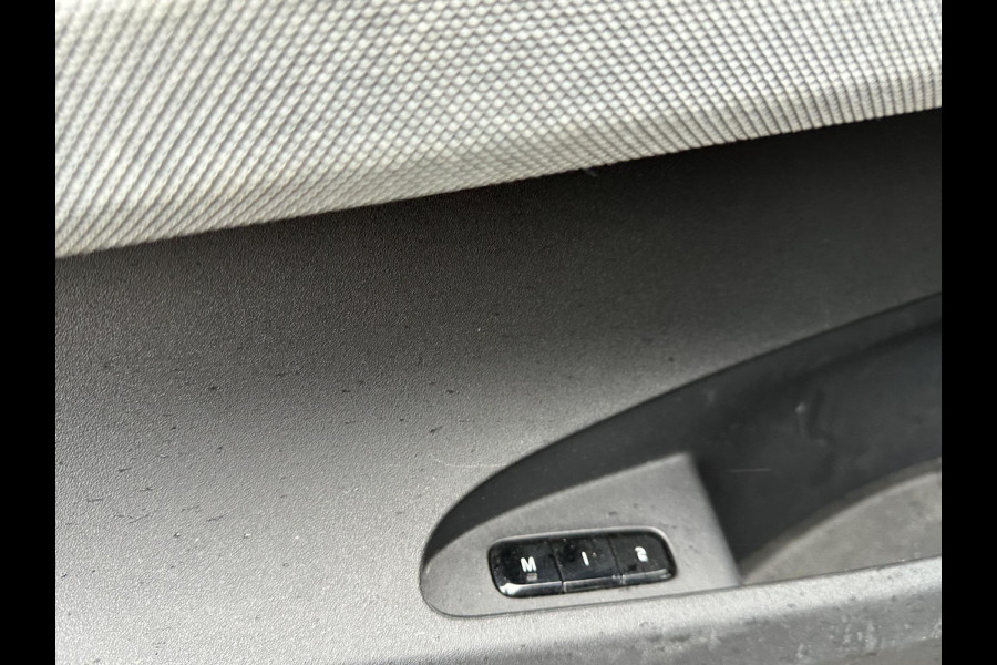 Polestar 2 Long Range Single Motor 78 kWh VAN €30.900,- NU VOOR SLECHTS €27.877,- Uw LENTEVOORDEEL €3.023,-  | SOH 96%| ELEK. STOEL MET MEMORY| DODE HOEK SENSOR| STOELVERWARMING| ELEK. ACHTERKLEP| 360 CAMERA| ADAPTIVE CRUISE CONTROL | RIJKLAAR GELEVERD MET 12 MND BOVAG GARANTIE |