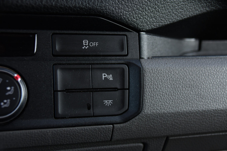 MAN TGE 30 2.0 L3H3 PB Edition Camera, Carplay, Automaat, LED, Automaat, 140pk, Multimedia, Uniek!