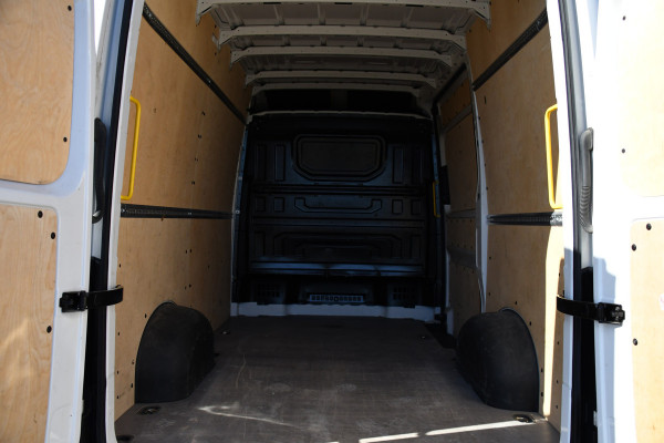 MAN TGE 30 2.0 L3H3 PB Edition Camera, Carplay, Automaat, LED, Automaat, 140pk, Multimedia, Uniek!