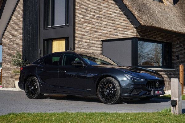 Maserati Ghibli 2.0 MHEV GranSport GT 330PK Pano/B&W/21"/Sport-seats/Full-Nero