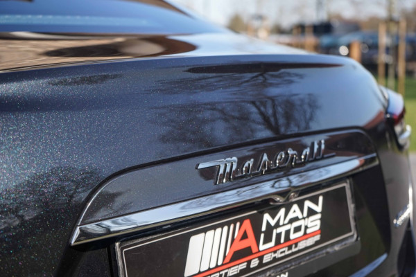 Maserati Ghibli 2.0 MHEV GranSport GT 330PK Pano/B&W/21"/Sport-seats/Full-Nero