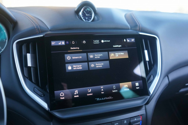 Maserati Ghibli 2.0 MHEV GranSport GT 330PK Pano/B&W/21"/Sport-seats/Full-Nero