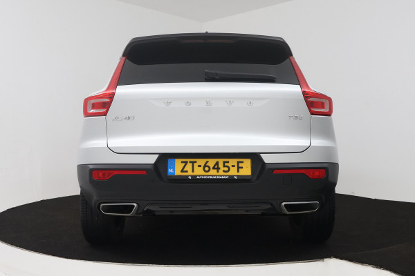 Volvo XC40 1.5 T3 Inscription (PANORAMADAK, H&K AUDIO, CAMERA, STOEL/STUUR VERWARMING, ELEKTR STOELEN, NAVIGATIE, CRUISE CONTROL)