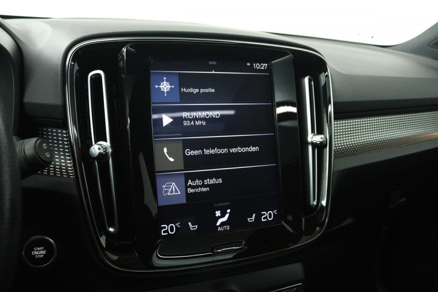 Volvo XC40 1.5 T3 Inscription (PANORAMADAK, H&K AUDIO, CAMERA, STOEL/STUUR VERWARMING, ELEKTR STOELEN, NAVIGATIE, CRUISE CONTROL)