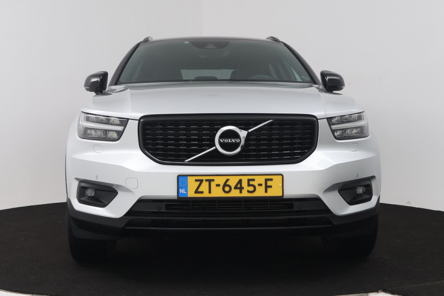 Volvo XC40 1.5 T3 Inscription (PANORAMADAK, H&K AUDIO, CAMERA, STOEL/STUUR VERWARMING, ELEKTR STOELEN, NAVIGATIE, CRUISE CONTROL)
