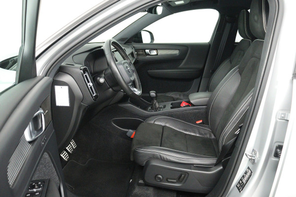 Volvo XC40 1.5 T3 Inscription (PANORAMADAK, H&K AUDIO, CAMERA, STOEL/STUUR VERWARMING, ELEKTR STOELEN, NAVIGATIE, CRUISE CONTROL)